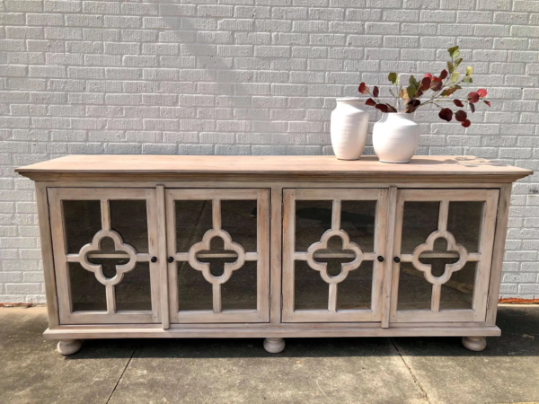 Clover Cabinet